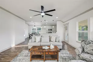 52 Leeder Ct, Lake Jackson, TX 77566 - Photo 18