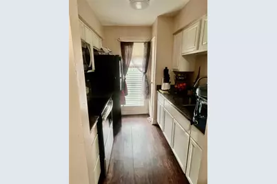 12500 Sandpiper Drive #204, Houston, TX 77035 - Photo 4