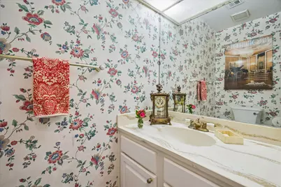 5865 Sugar Hill Drive, Houston, TX 77057 - Photo 12