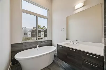 2715 St Emanuel Street, Houston, TX 77004 - Photo 12