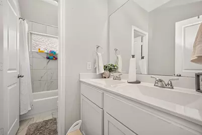 737 Lake Lacosta Drive, Katy, TX 77493 - Photo 18