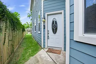 427 Sikes St, Houston, TX 77018 - Photo 4
