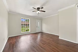 1016 Tri Oaks Ln, Houston, TX 77043 - Photo 8