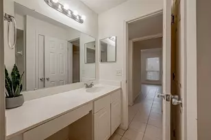 8201 Richmond Ave, Houston, TX 77063 - Photo 24