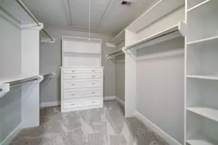 1323 Afton St, Houston, TX 77055 - Photo 20