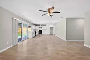 18007 Navajo Trail Dr, Spring, TX 77388 - Photo 8