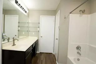 2710 Sockeye Dr, Houston, TX 77045 - Photo 10