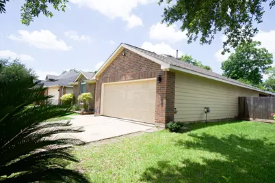 2710 Sockeye Drive, Houston, TX 77045 - Photo 22