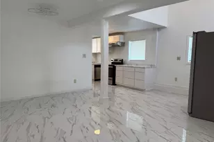 421 Sidney St, Houston, TX 77003 - Photo 2