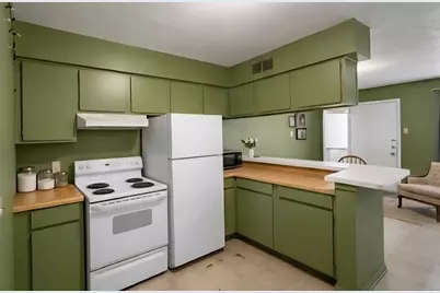 6305 Westward Street #2, Houston, TX 77081 - Photo 6