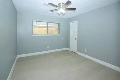 7522 Jackwood Street, Houston, TX 77074 - Photo 6