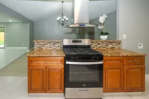 7522 Jackwood St, Houston, TX 77074 - Photo 22
