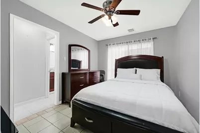 18014 Autumn Hills Drive, Katy, TX 77449 - Photo 14