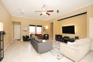 6615 Goldspier St, Houston, TX 77091 - Photo 6