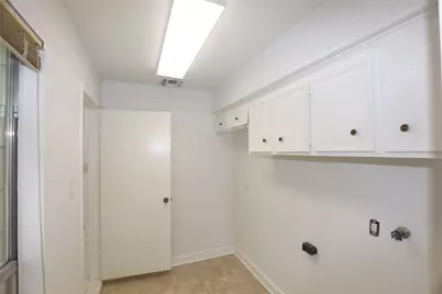 2210 Shadowbriar Drive, Houston, TX 77077 - Photo 28