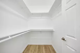 5947 Southseas St, Houston, TX 77033 - Photo 28