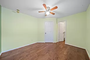 8711 Preston Field Ln, Houston, TX 77095 - Photo 34