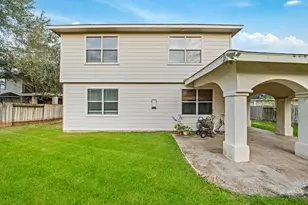 8711 Preston Field Ln, Houston, TX 77095 - Photo 40