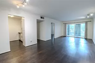 7575 Katy Fwy, Houston, TX 77024 - Photo 2