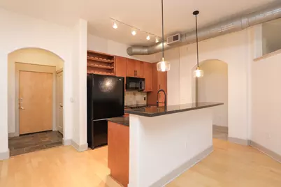 1901 Post Oak Boulevard #2109, Houston, TX 77056 - Photo 16