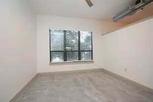 1901 Post Oak Blvd, Houston, TX 77056 - Photo 28