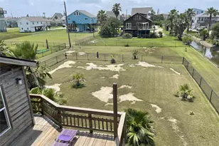 16647 John Silver Rd, Jamaica Beach, TX 77554 - Photo 34