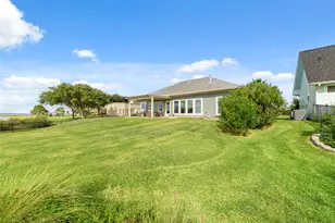 4001 29th St N, Texas City, TX 77590 - Photo 8