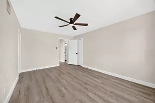 2426 Woodsdale Blvd, Houston, TX 77038 - Photo 26