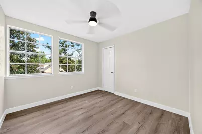 2426 Woodsdale Boulevard, Houston, TX 77038 - Photo 28