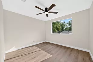 2426 Woodsdale Blvd, Houston, TX 77038 - Photo 30