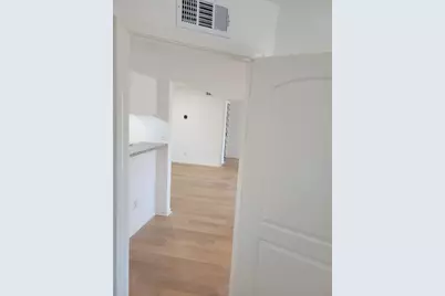 8425 Hearth Drive #25, Houston, TX 77054 - Photo 8