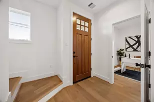 2806 Mills St, Houston, TX 77026 - Photo 8