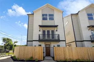 2806 Mills St, Houston, TX 77026 - Photo 6