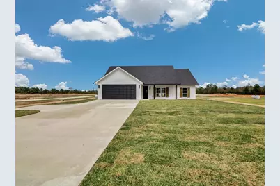 335 Ralph Nerren, Huntington, TX 75949 - Photo 2