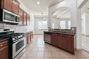20319 Little Wing Dr, Spring, TX 77388 - Photo 8