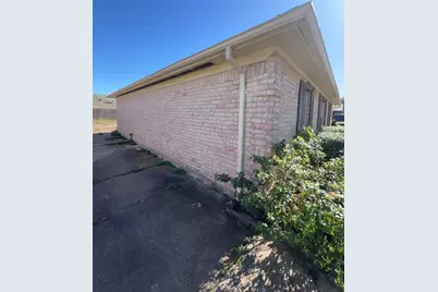 10507 Offer Drive, Houston, TX 77031 - Photo 2