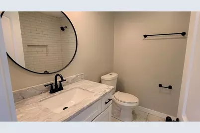 322 Village Creek Drive, Webster, TX 77598 - Photo 12