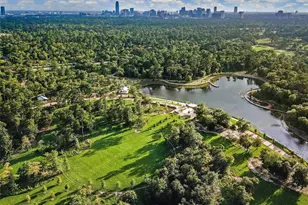 1422 Nantucket Dr, Houston, TX 77057 - Photo 4