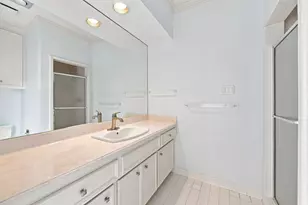 1422 Nantucket Dr, Houston, TX 77057 - Photo 18