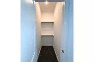 7710 Darnay Dr, Houston, TX 77033 - Photo 26