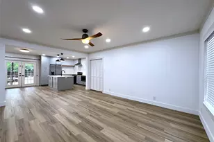 1912 McDuffie, Houston, TX 77019 - Photo 6