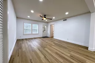1912 McDuffie, Houston, TX 77019 - Photo 12