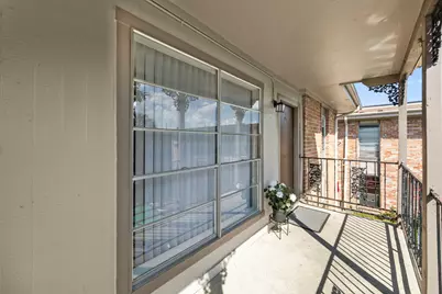 9616 Long Point Road #54, Houston, TX 77055 - Photo 4