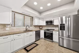 21622 Park Villa Dr, Katy, TX 77450 - Photo 4