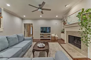 14 Feather Branch Ct, The Woodlands, TX 77381 - Photo 14