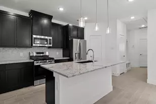 5243 Celestial Ct, Iowa Colony, TX 77583 - Photo 8