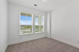 5243 Celestial Ct, Iowa Colony, TX 77583 - Photo 16