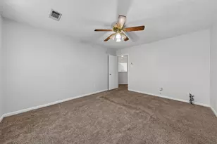 11811 Fossil Rock Ln, Houston, TX 77034 - Photo 26