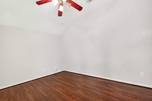 7519 Trail Hollow, Missouri City, TX 77459 - Photo 12