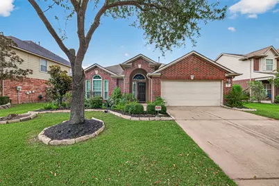 7519 Trail Hollow, Missouri City, TX 77459 - Photo 4